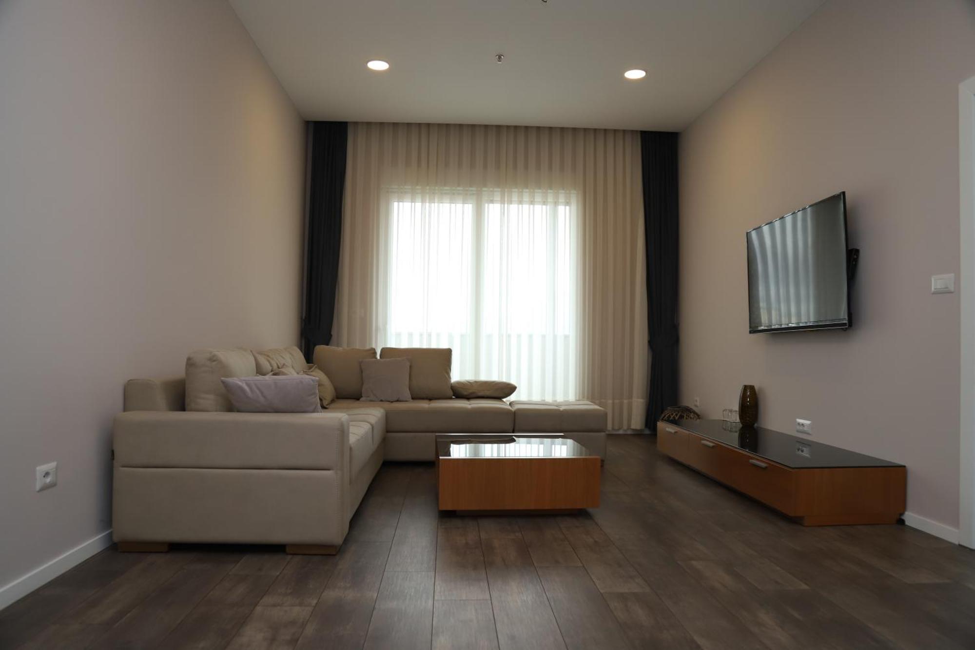 Sky Hotel Prizren Bagian luar foto