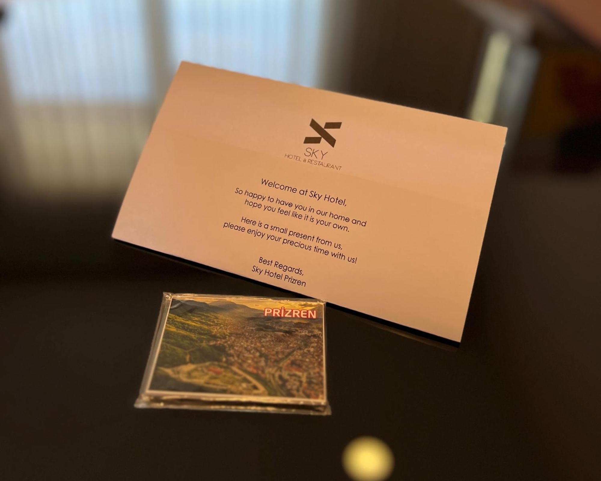 Sky Hotel Prizren Bagian luar foto
